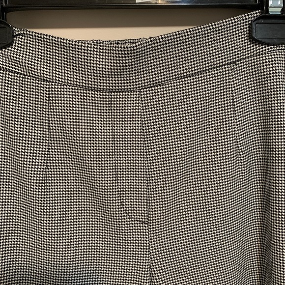Babaton Atelier Houndstooth Check Conan Crop Pant, size 6 - Picture 10 of 11